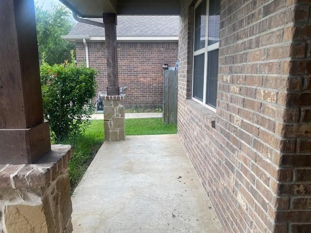 Building Photo - 1903 Cedar Ridge Ln