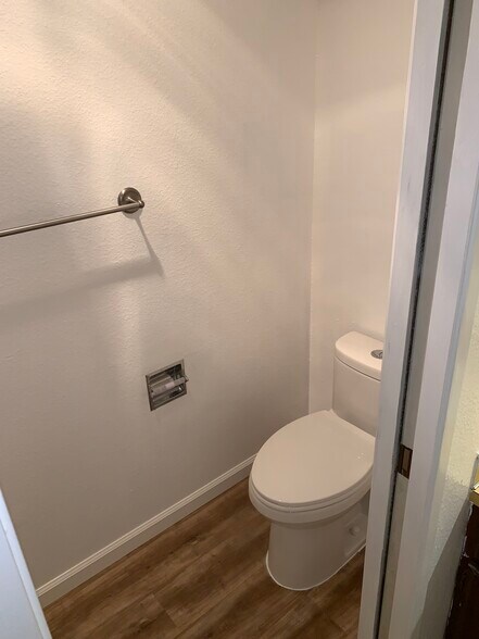 Master Bathroom - 19124 61st Place NE