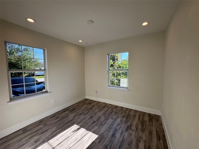 Building Photo - 7212 Corpus Christi St