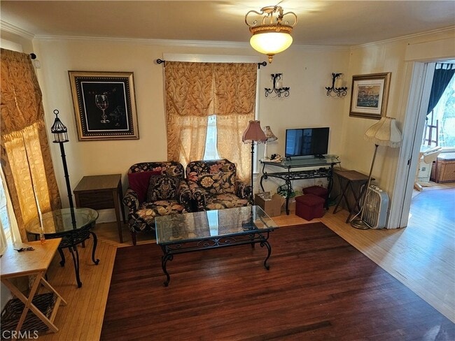 Building Photo - 1820 N Bush St