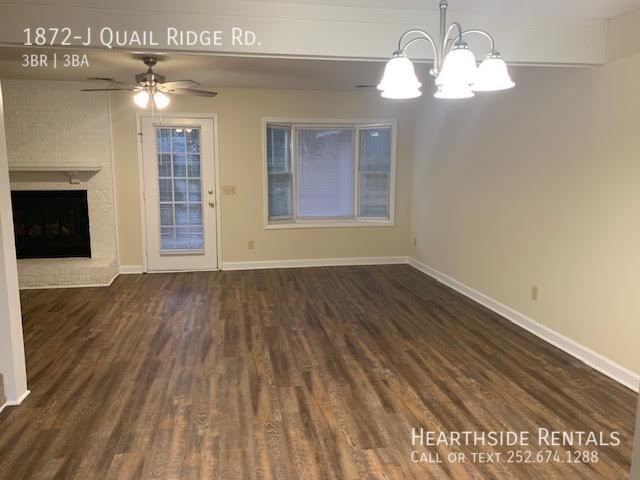 Building Photo - "Spacious 3-Bed Townhouse with Pool Oasis ...