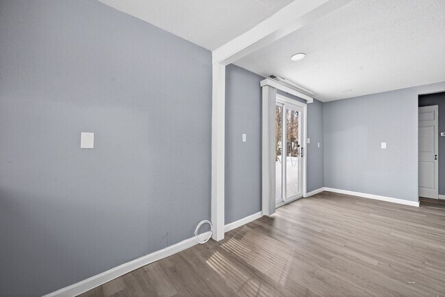 Building Photo - For Rent – 3 Bedroom Home | Section 8 Welcome