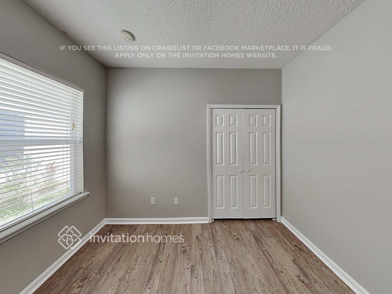 Building Photo - 14809 Falling Waters Dr