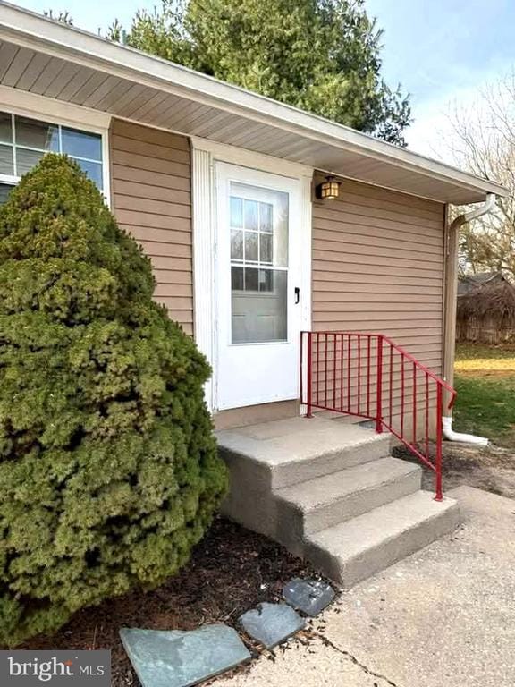 Building Photo - 19 Walnut St