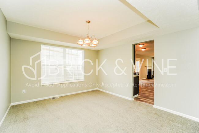 Building Photo - 2839 Beal Dr
