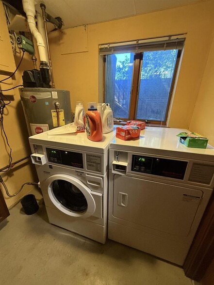 Building Photo - 175 Summer St