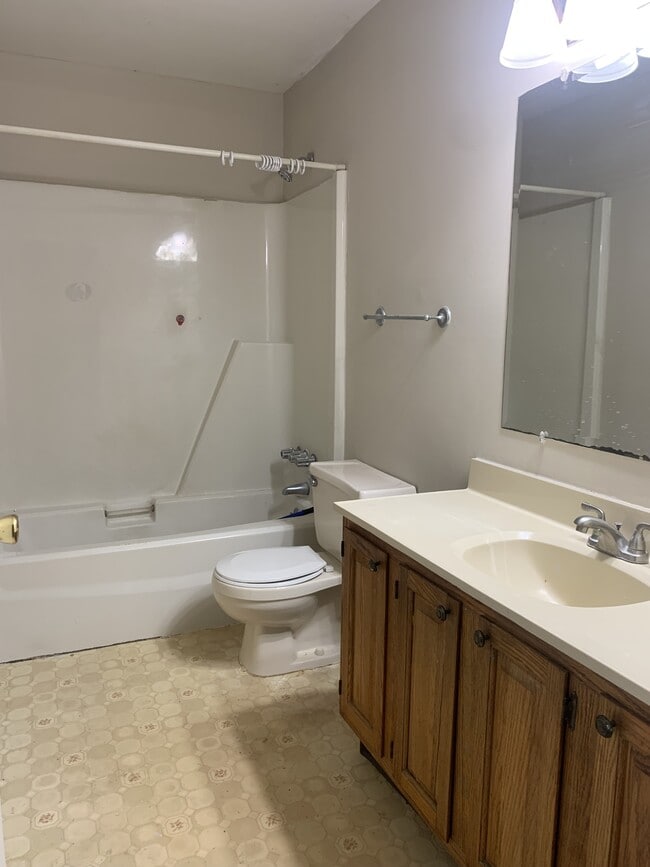 Building Photo - 1278 S Hayne St