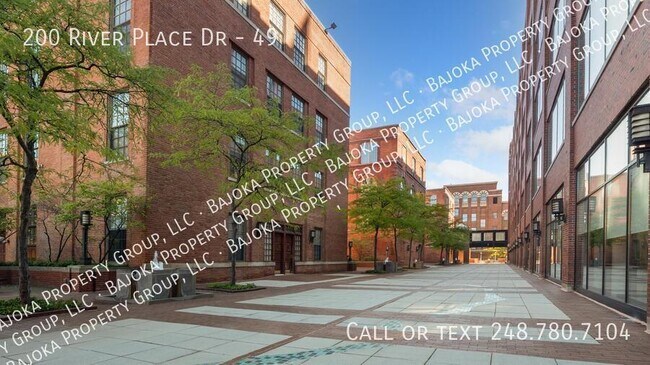 Building Photo - 200 River Pl Dr