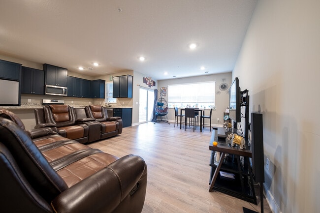 Building Photo - 6464 Genevieve Trail