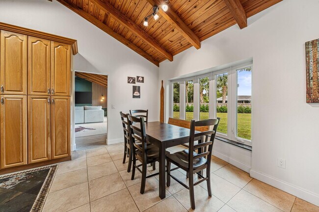 Building Photo - 12192 Branding Iron Ct