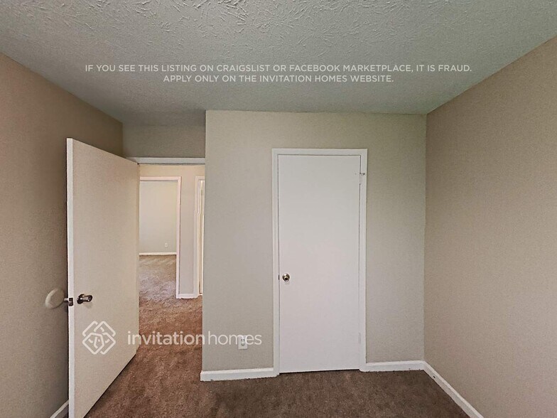 Building Photo - 4700 Jamerson Forest Cir