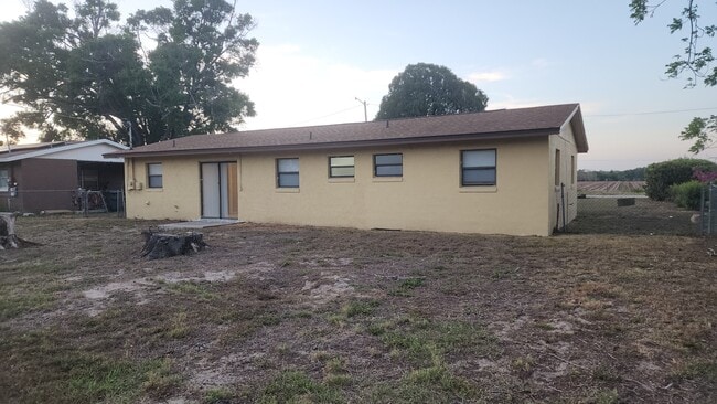 Building Photo - 3379 North Ave