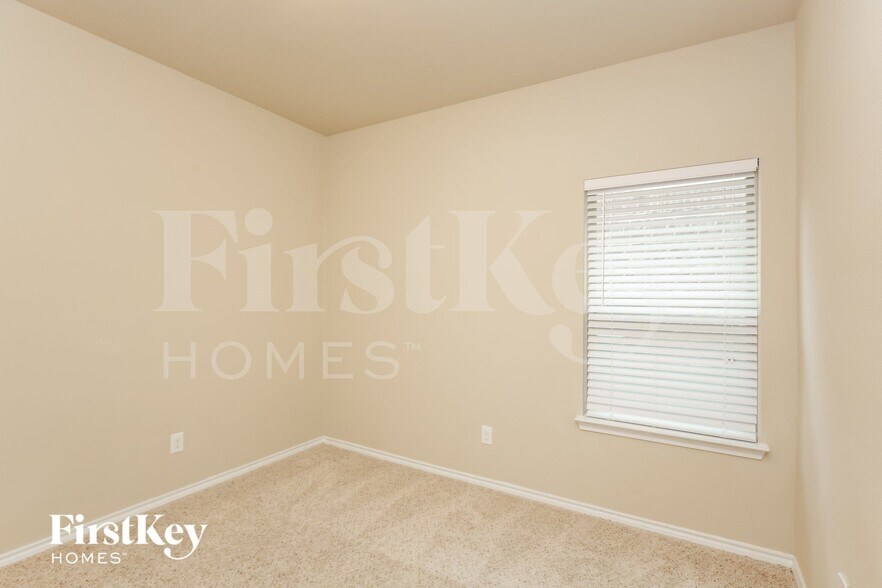 Building Photo - 517 Gannet Trl