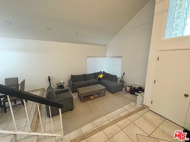 Building Photo - 16403 Bear Meadow Cir