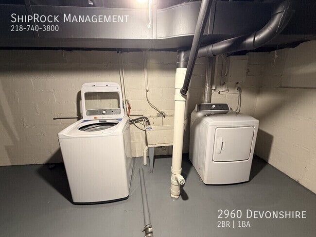 Building Photo - 2960 Devonshire-