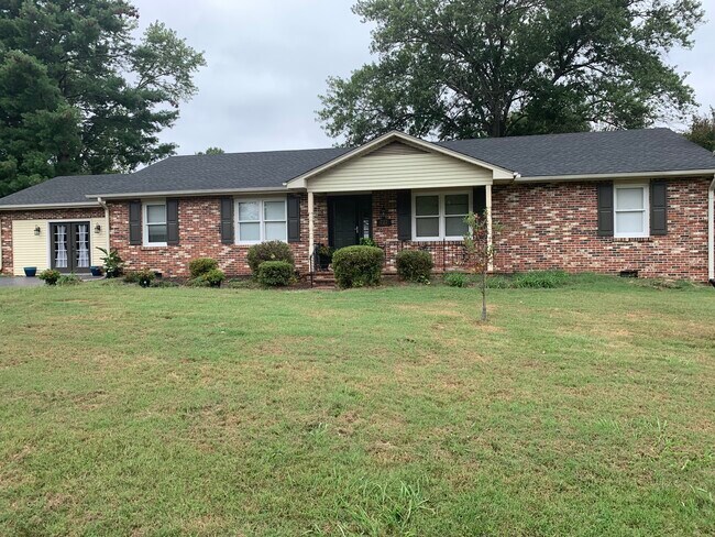 Primary Photo - 227 St Albans Dr