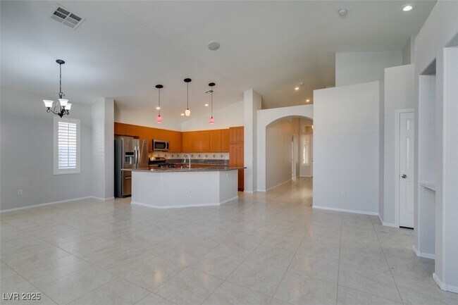 Building Photo - 7000 Point Cabrillo Ct