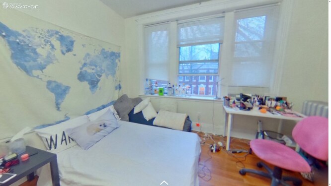 Building Photo - 24 Euston St