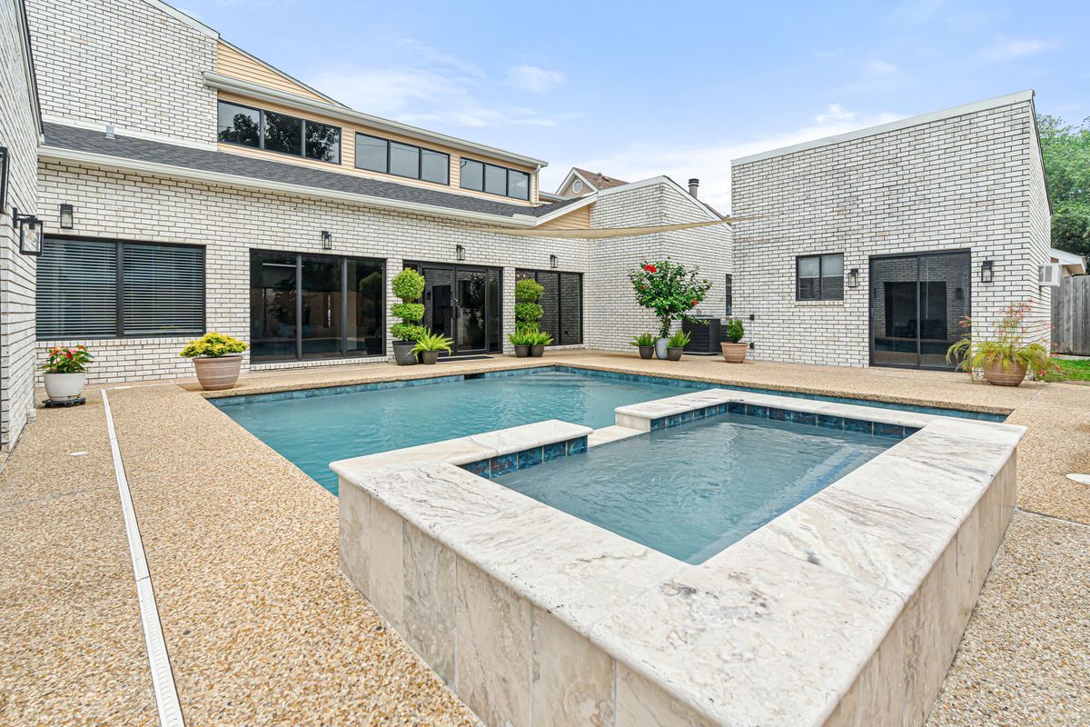 Building Photo - 73 Doescher Dr