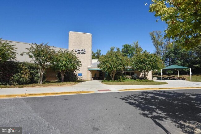 Building Photo - 7505 Democracy Blvd
