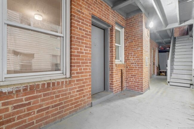 Building Photo - 9 Rockville St