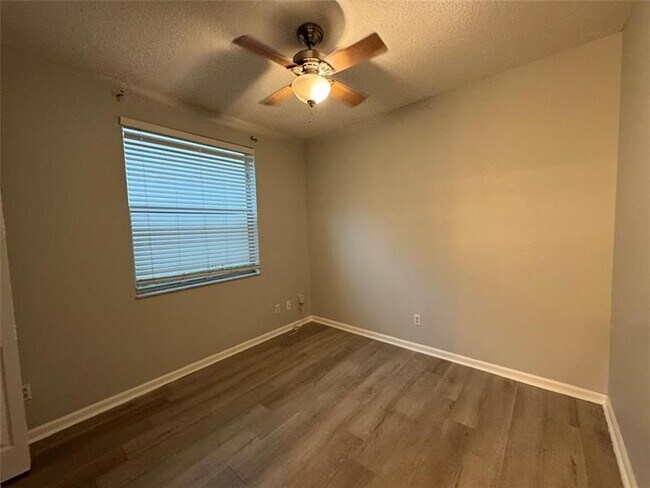 Building Photo - 763 Belle Grove Ln