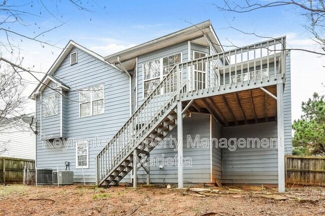 Building Photo - 4819 Lake Park Terrace