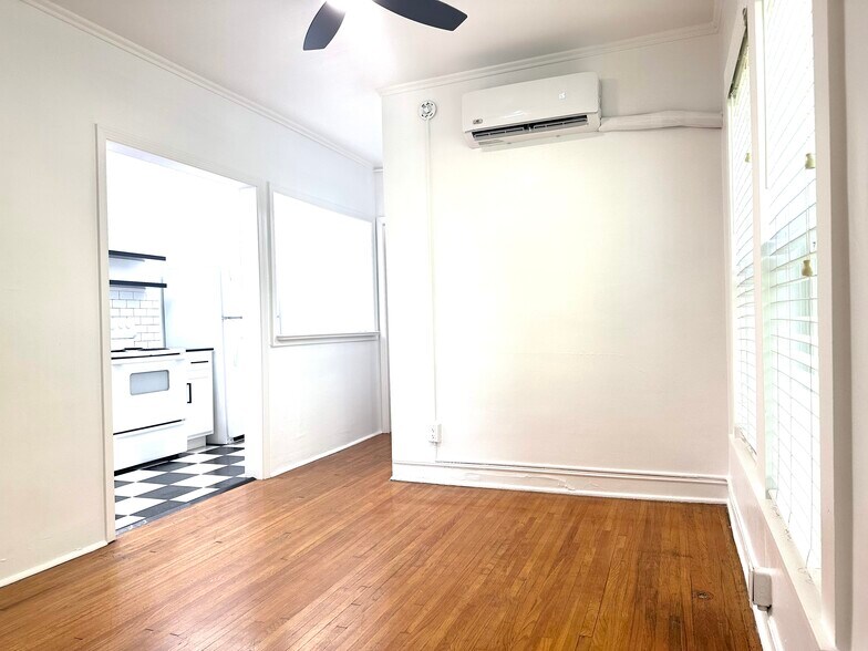 Building Photo - 1108 S Detroit Ave Michael