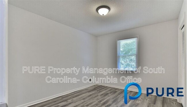 Building Photo - 156 Little Hampton Dr