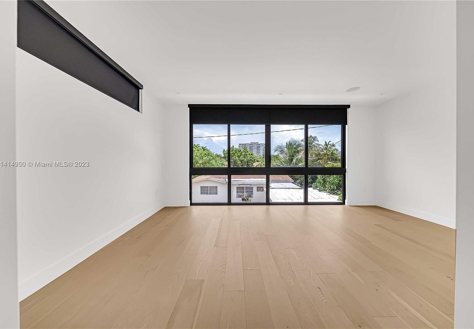 Building Photo - 2710 SW 34th Ave