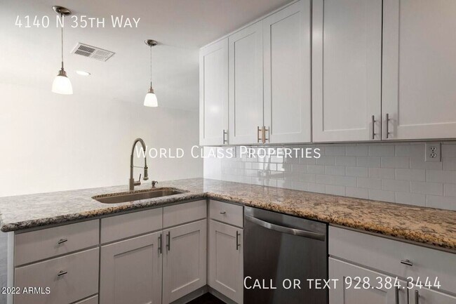 Building Photo - 4140 N 35th Way