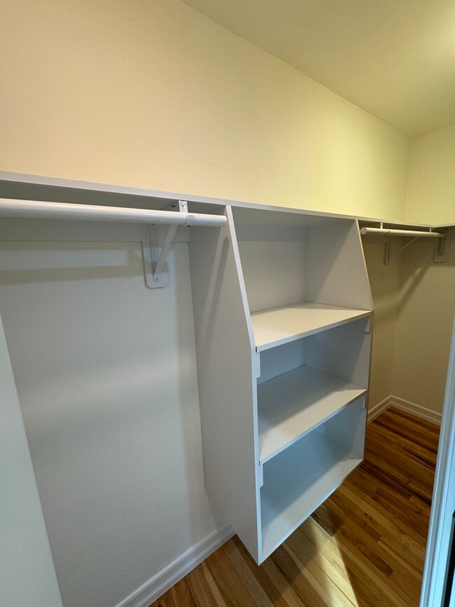 Building Photo - 4201 Porter St