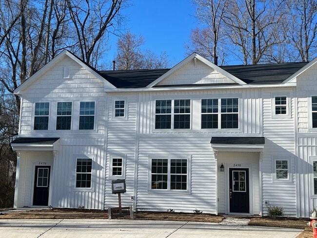 Building Photo - 2490 Ashton Park Ln