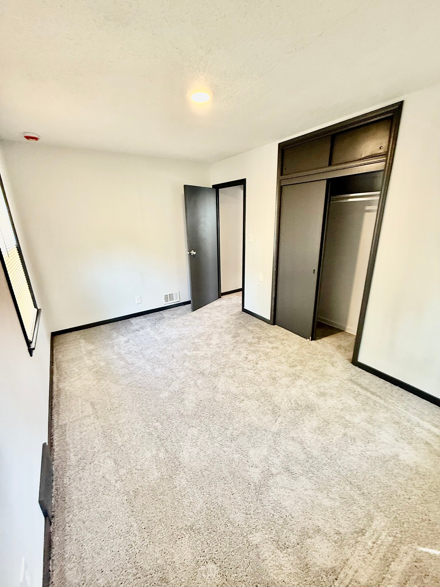 Building Photo - 4018 N 42nd St
