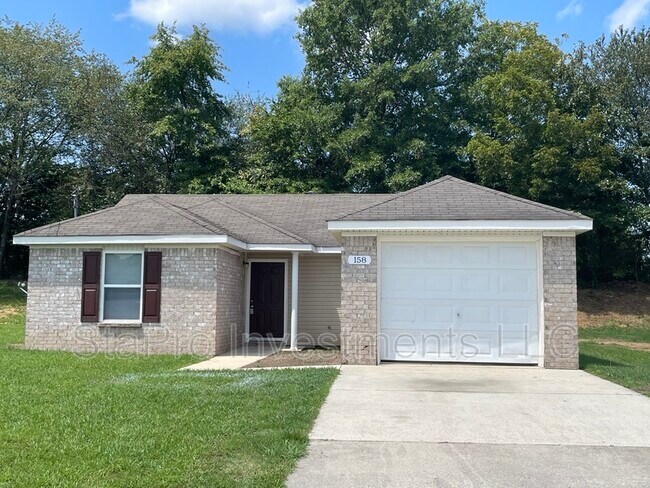 Primary Photo - 158 Village Pl