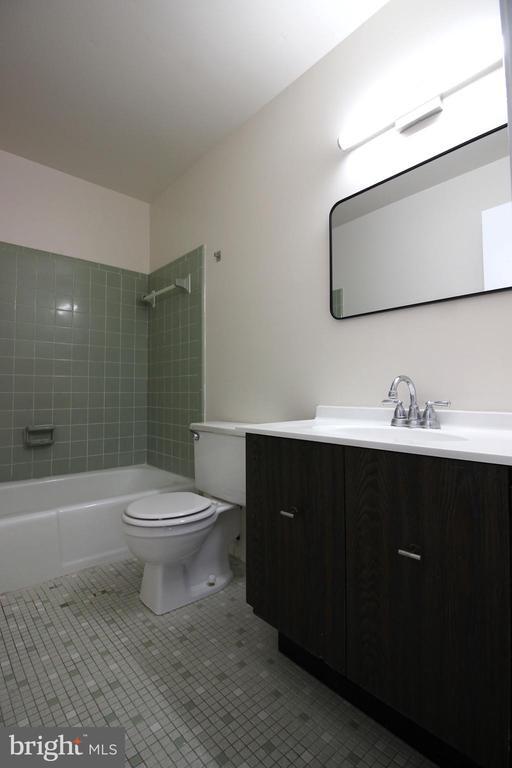 Building Photo - 7765 Brandeis Way