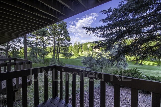 Building Photo - 2438 N Earle Dr