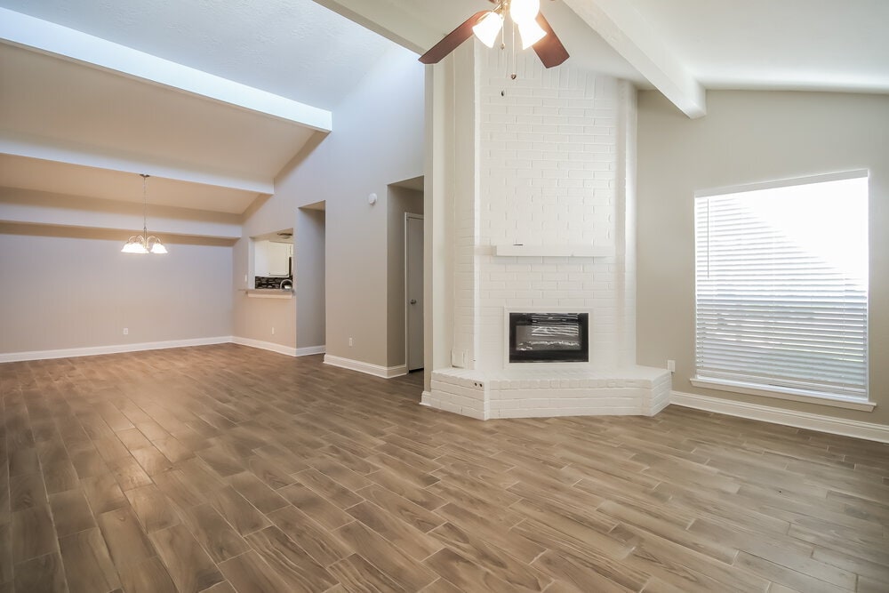 Building Photo - 4167 Amir St