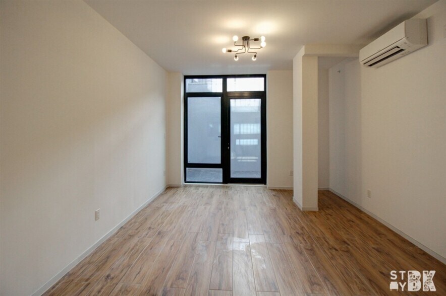 Building Photo - 610 Myrtle Ave