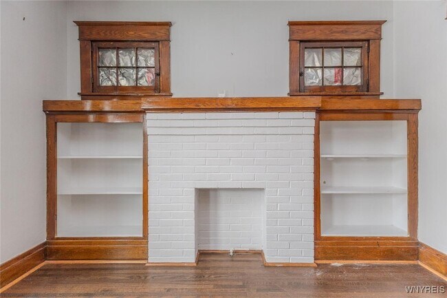 Building Photo - 20 Tacoma Ave