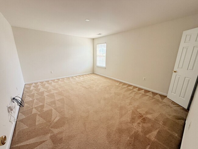 Building Photo - 3 Brushy Creek Cir