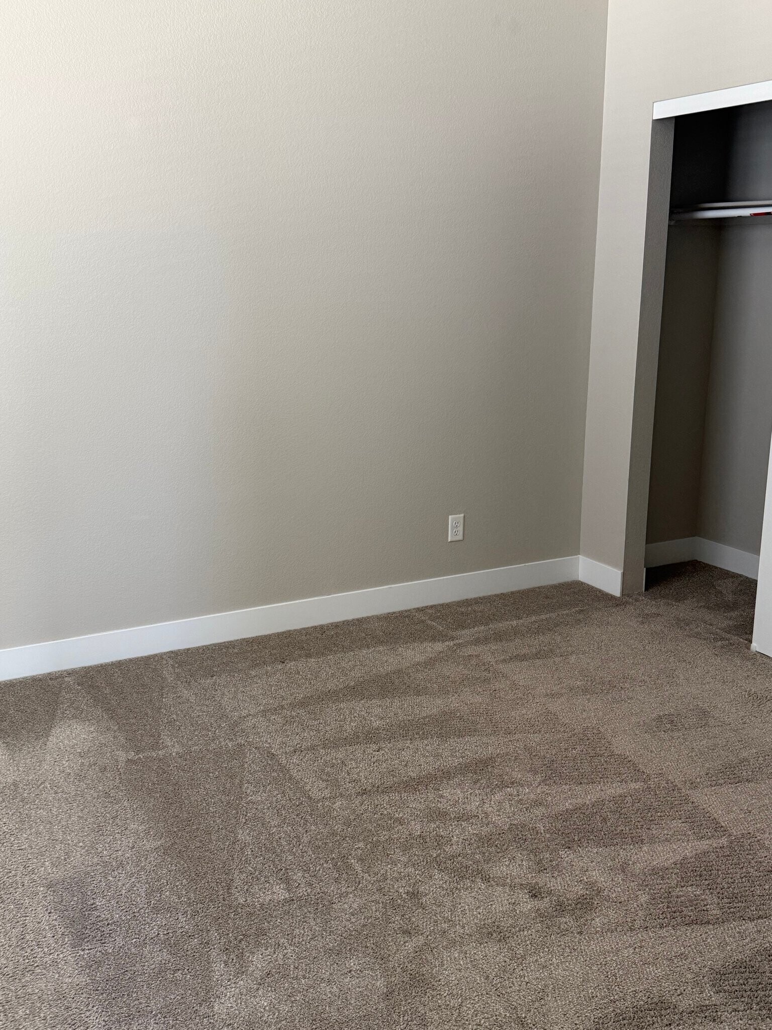 Building Photo - 837 Cherokee Dr