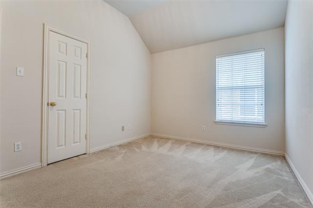 Building Photo - 4044 Binley Dr