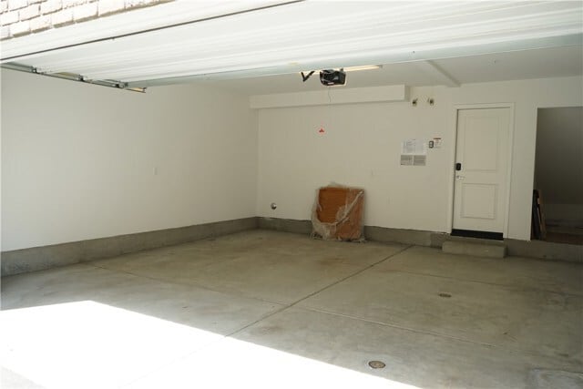 Building Photo - 18 Larry Beard Dr