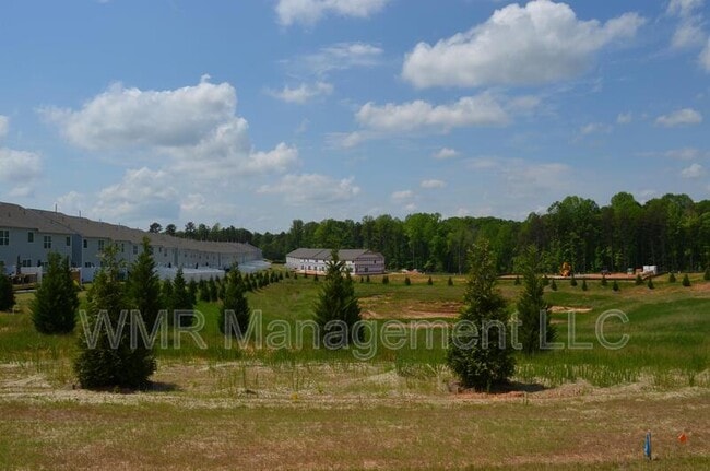 Building Photo - 7903 Iron Rd
