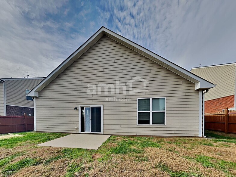 Building Photo - 207 S Dunnwood Ln