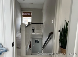 Building Photo - 82 Riverview Cir