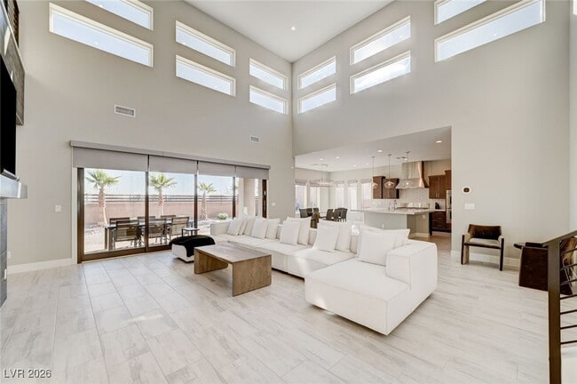 Building Photo - 4056 Desert Trce Ct