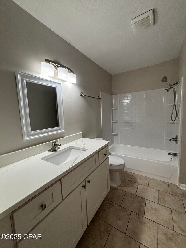 Building Photo - 8003 Beach Dr