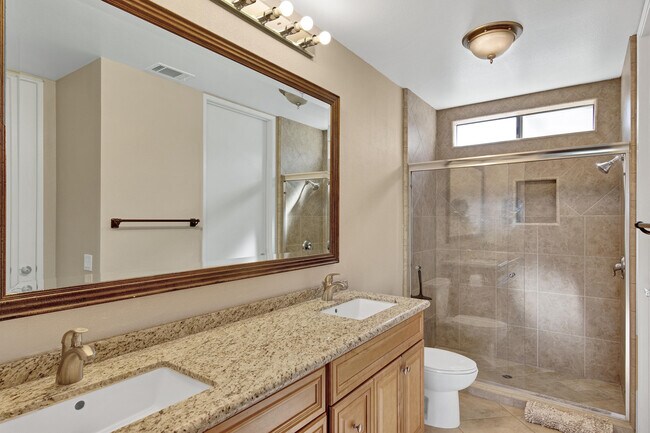 Building Photo - 67320 Cumbres Ct
